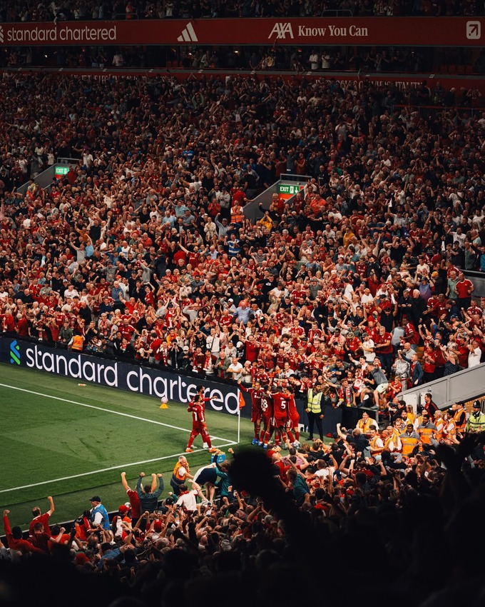 Klicka för att förstora OswaldMosley skickade en bild