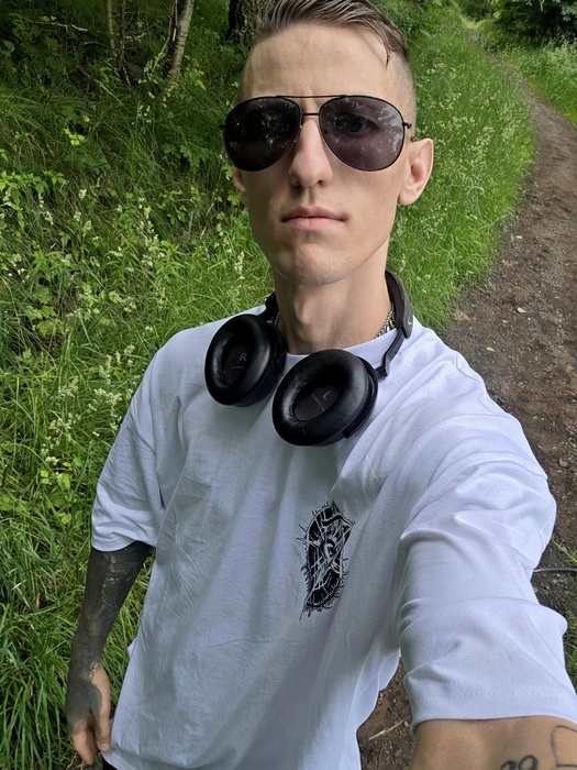 Whitenoise92