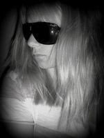 EEmmEE