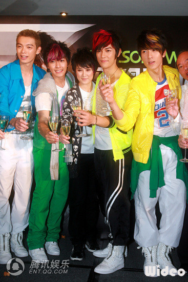 JiroWang